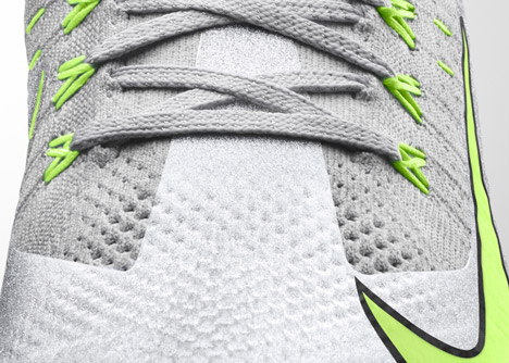 Nike Vapor Ultimate studded cleats