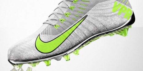Nike Vapor Ultimate studded cleats