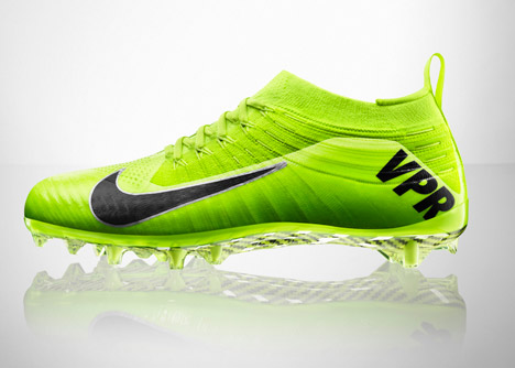 Nike Vapor Ultimate studded cleats