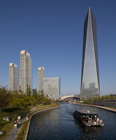 Northeast Asia Trade Tower skyscraper in South Korea by KPF
