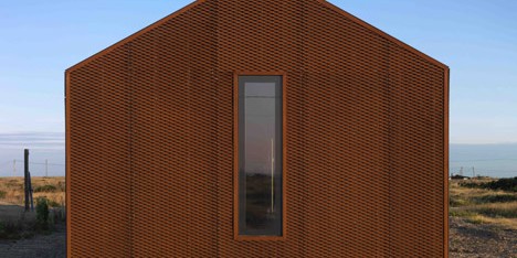 Pobble House Dungeness by Guy Hollaway