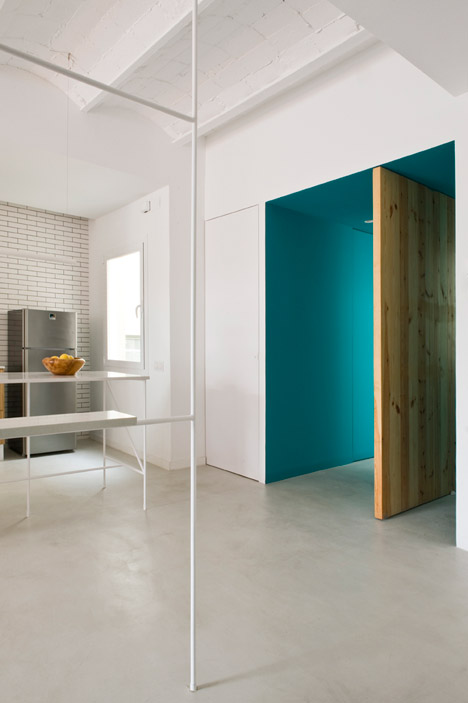 Rocha Apartment by Colombo and Serboli Architecture