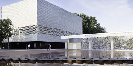 Lisbon Aquarium by Radek Brunecky –shortlisted finalist, 2013