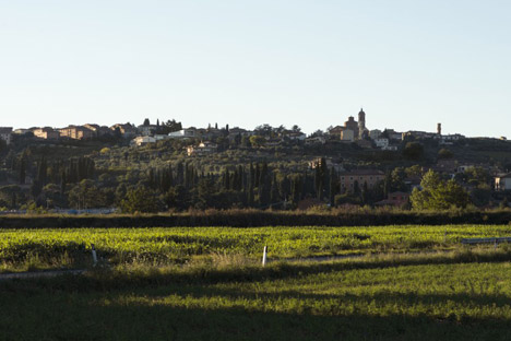 The Whale Primary School by Studio di Architettura Andrea Milani