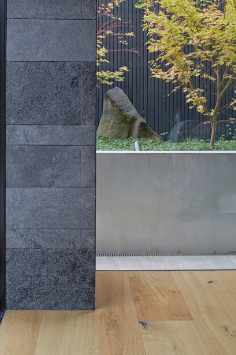 Walsh Street Apartments by B.E. Architecture