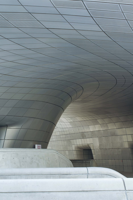 Zaha Hadid Seoul Design Center DDP