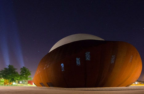 Infoversum at the University of Groningen by Archiview
