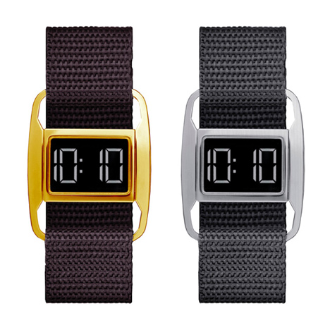 PXR-5 in gold/brown (left) and silver/grey (right) PXR-5 in gold/brown (left) and silver/grey (right)