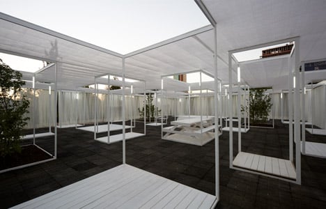 Ambient 30_60 pavilion by Umwelt