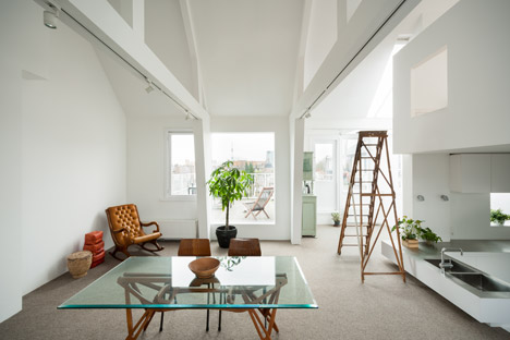 Apartment in Amsterdam by MAMM Design