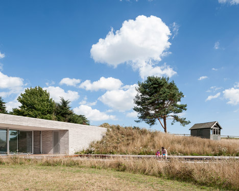 Broombank house in Suffolk by SOUP Architects