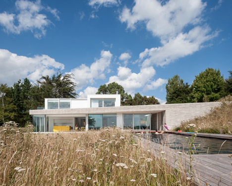 Broombank house in Suffolk by SOUP Architects