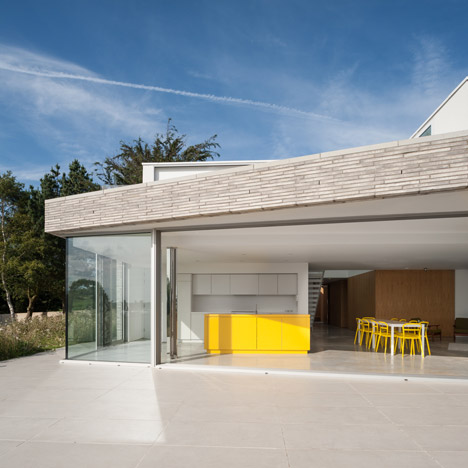 Broombank house in Suffolk by SOUP Architects