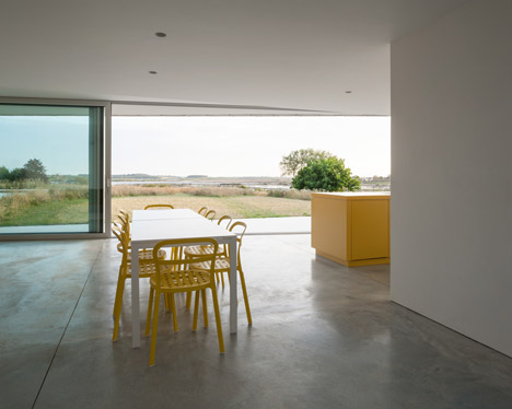 Broombank house in Suffolk by SOUP Architects