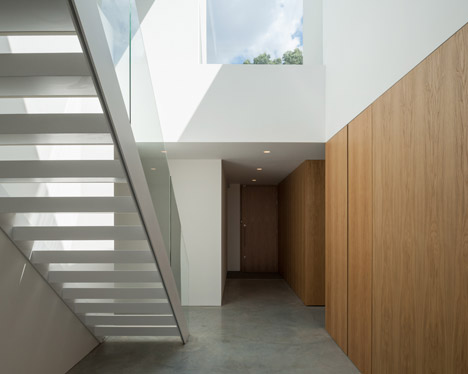 Broombank house in Suffolk by SOUP Architects