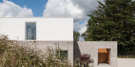 Broombank house in Suffolk by SOUP Architects