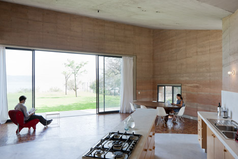 Casa Ajijic by Tatiana Bilbao