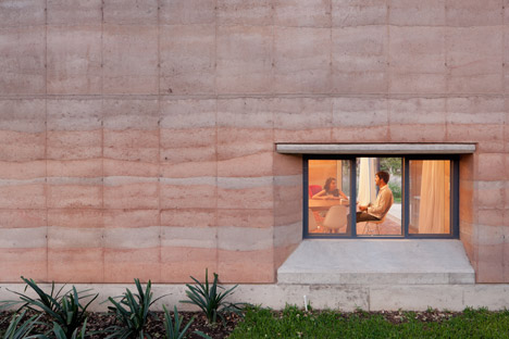 Casa Ajijic by Tatiana Bilbao