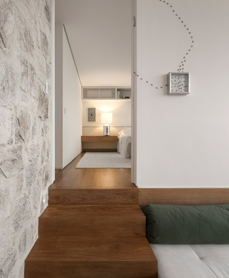 Casa AL by Studio Arthur Casas photos by Fernando Gurra