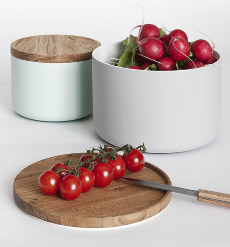 Cooking Table by Moritz Putzier