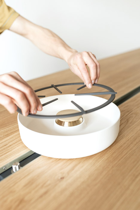 Cooking Table by Moritz Putzier