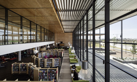 Craigieburn Library by Francis Jones Morehen Thorp