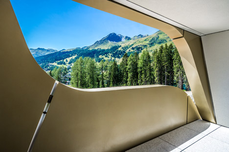 Davos Hotel by OIKIOS