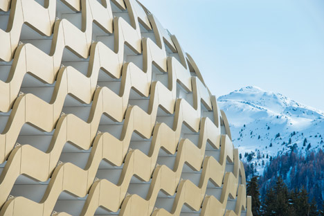 Davos Hotel by OIKIOS