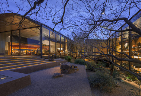 Desert Courtyard House by Wendell Burnette Architects