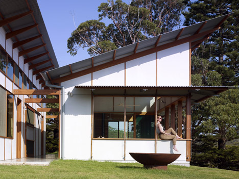 Dogtrot House by Dunn & Hillam