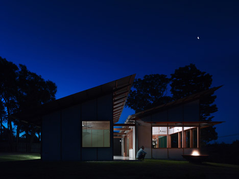 Dogtrot House by Dunn & Hillam