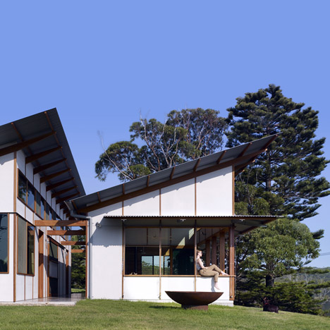 Dogtrot House by Dunn & Hillam