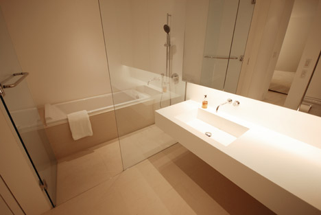 Florist Studio by Shinichi Ogawa & Associates
