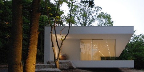 Florist Studio by Shinichi Ogawa & Associates