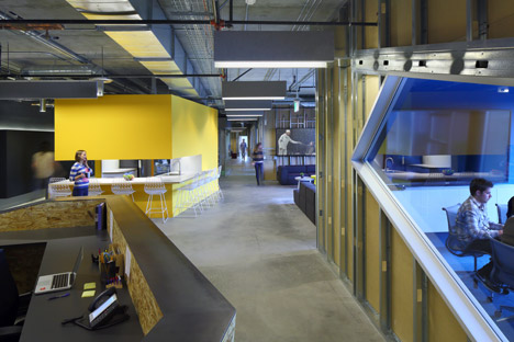 Funny Or Die Offices by Clive Wilkinson