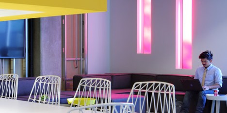 Funny Or Die Offices by Clive Wilkinson