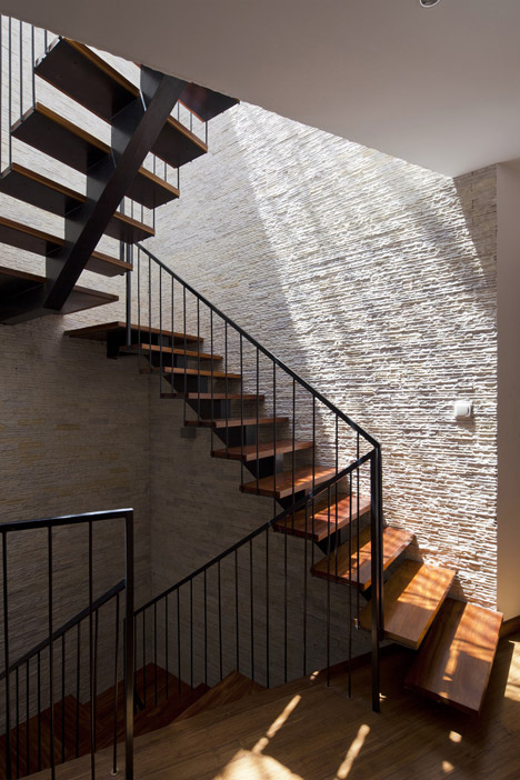 Green Renovation by Vo Trong Nghia