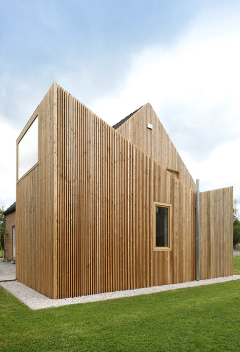 HOUSE AND Brussels loft by ADN Architectures