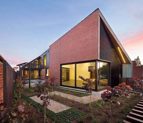 Harold Street Residence by Jackson Clements Burrows