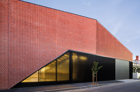 Harold Street Residence by Jackson Clements Burrows