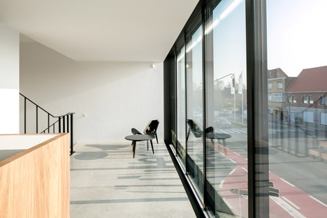 Hectaar office in Roeselaar by CAAN Architecten