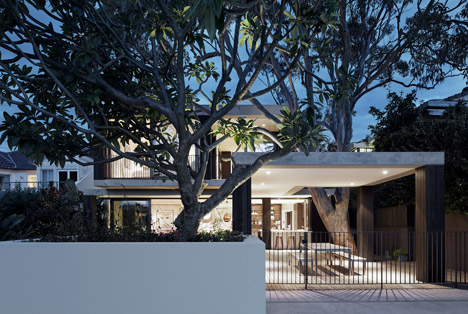 Hopetoun_House_by_BE_Architecture-_dezeen_468_10