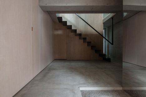 House-K by K2YT