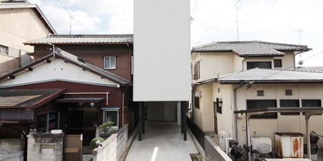 10 super skinny houses