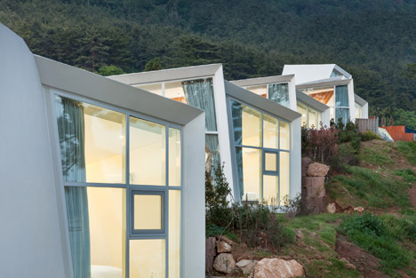 Knot House by Atelier Chang