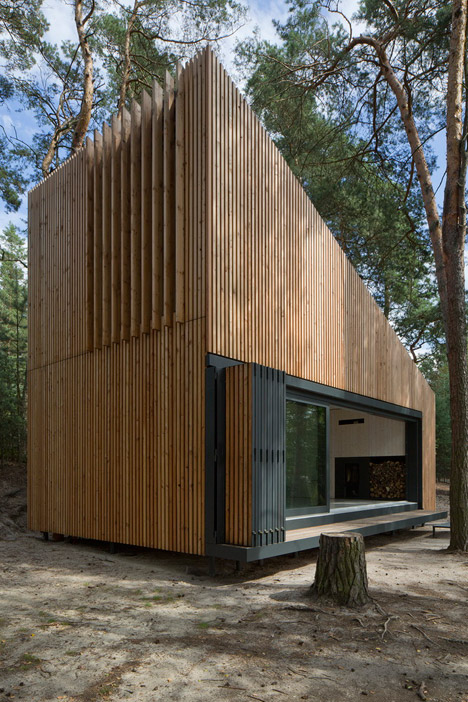 Lake Cabin by FAM Architekti