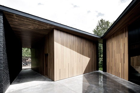 L'Écran House by Alain Carle Architecte