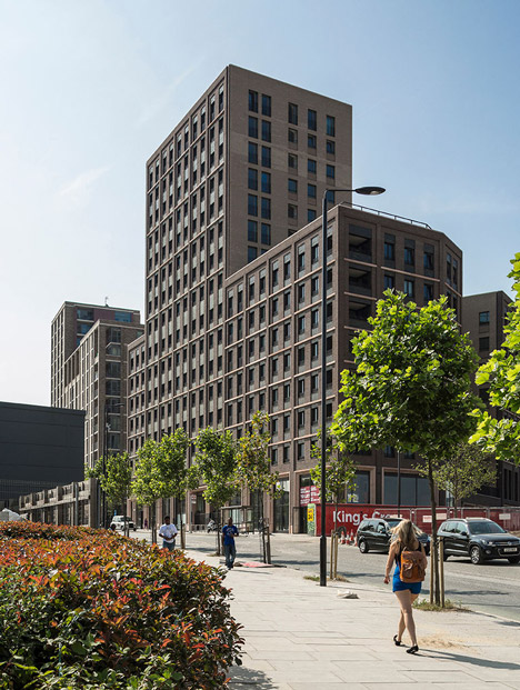 Saxon Court & Roseberry Mansions by Maccreanor Lavington
