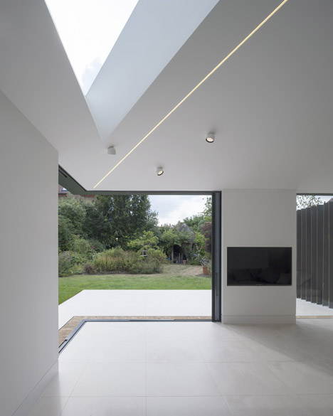 Malbrook Road by Tigg Coll