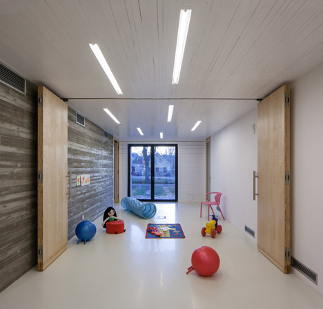 Municipal House Slavonice by Opocensky Valouch Architekti